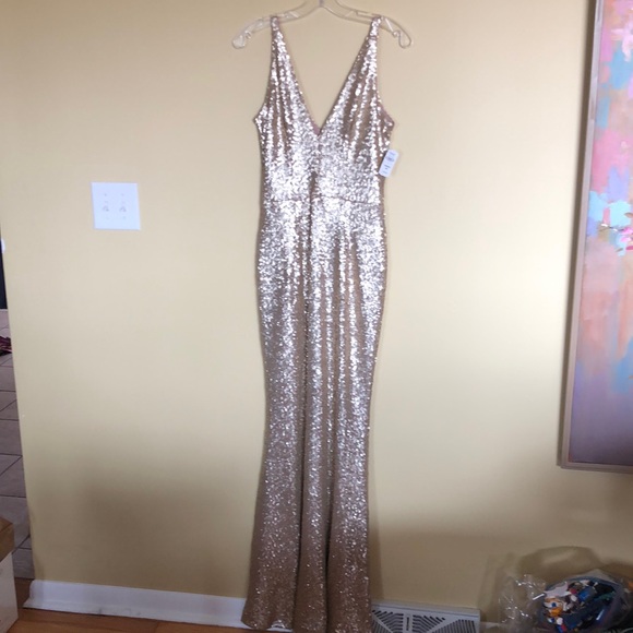 NWT Dress The Population Harper Plunging V-Neck Gold Sequin Gown Sz.Large - Picture 3 of 7